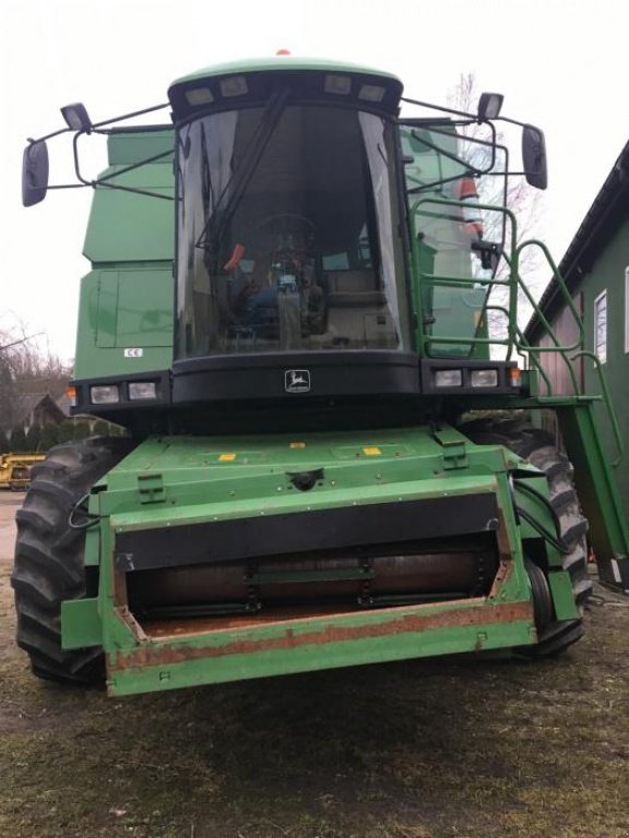 Oldtimer-Mähdrescher des Typs John Deere 2066, Neumaschine in Луцьк (Bild 6)