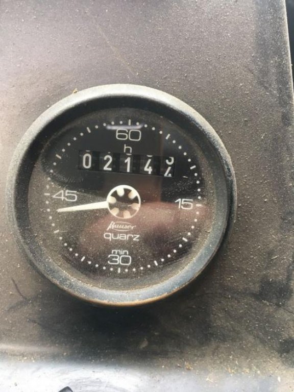 Oldtimer-Mähdrescher des Typs John Deere 1052, Neumaschine in Луцьк (Bild 7)