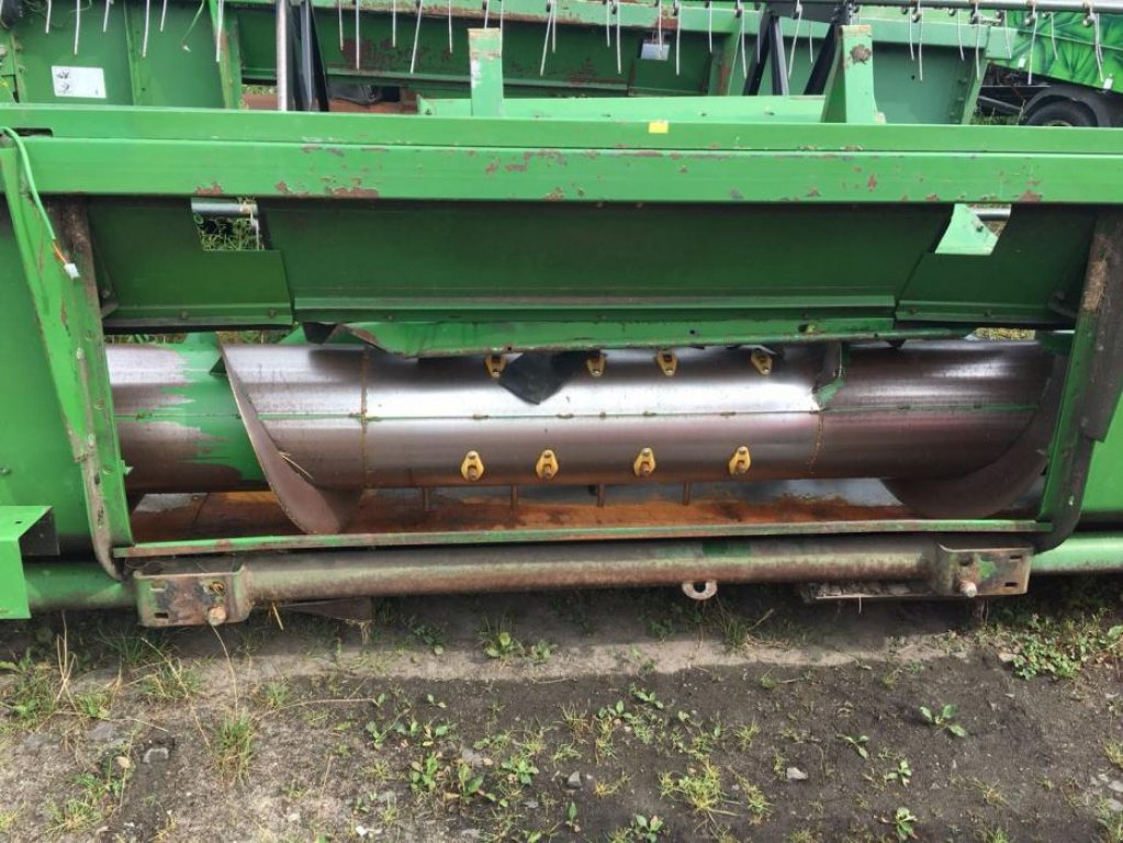 Oldtimer-Mähdrescher des Typs John Deere 1055, Neumaschine in Луцьк (Bild 5)