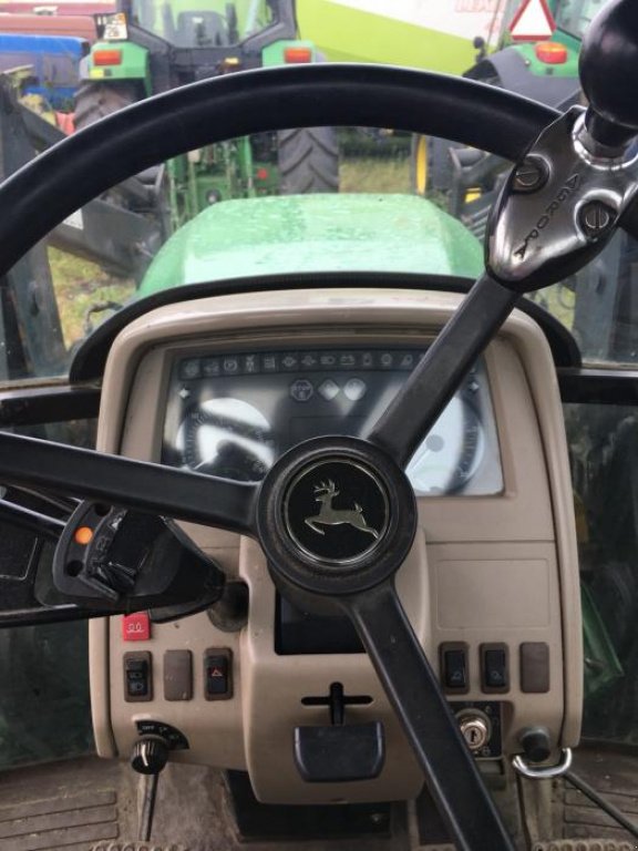 Oldtimer-Traktor des Typs John Deere 6320, Neumaschine in Луцьк (Bild 4)