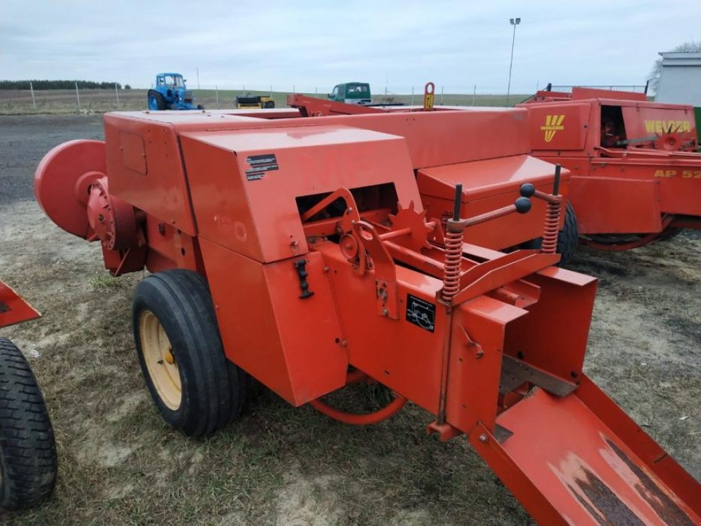 Hochdruckpresse des Typs Massey Ferguson 120, Gebrauchtmaschine in Луцьк (Bild 3)