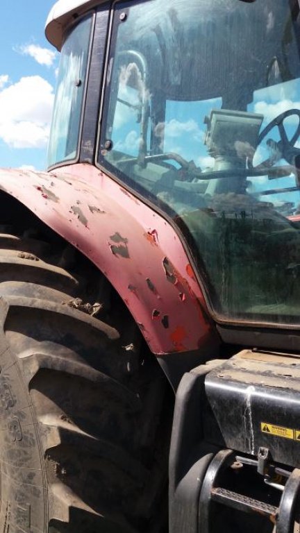 Oldtimer-Traktor des Typs Massey Ferguson 8480A Dyna-VT, Neumaschine in Харків (Bild 9)