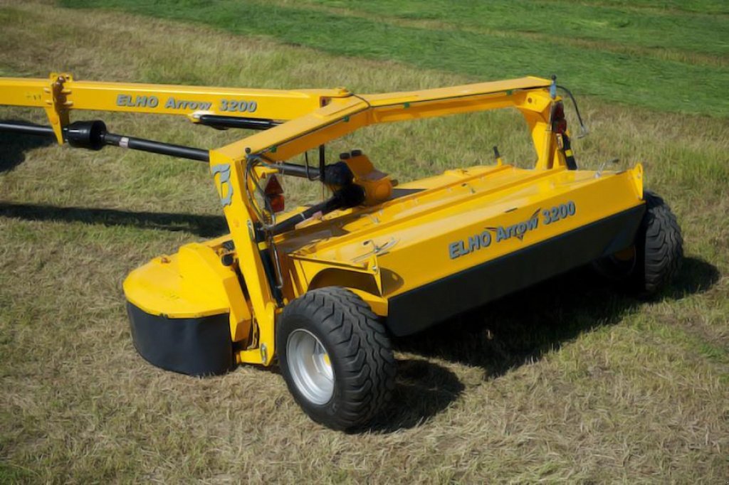 Sichelmäher des Typs Elho Arrow NM 3200,  in Суми (Bild 3)