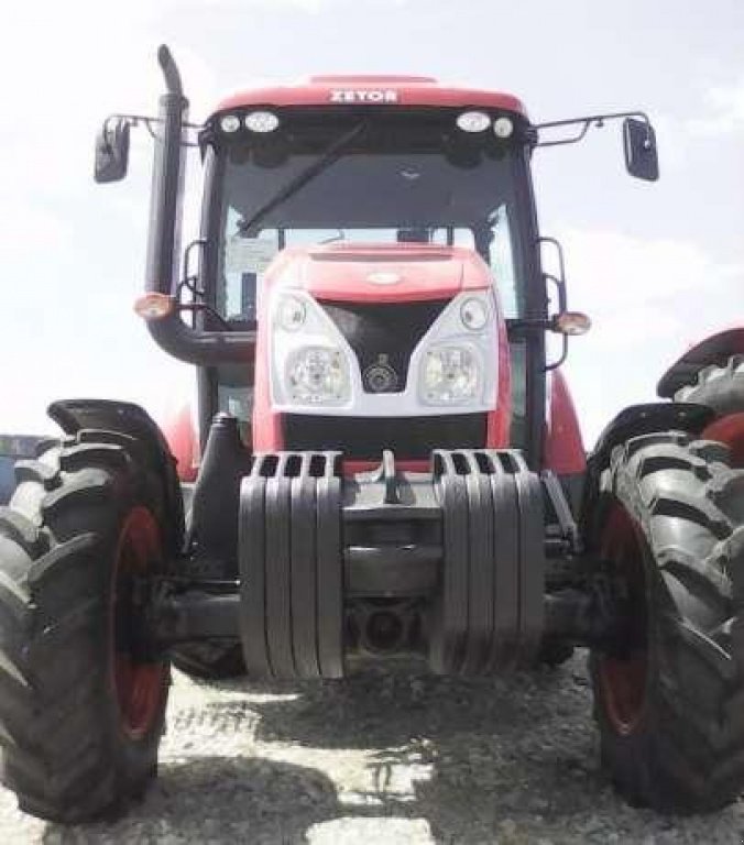 Oldtimer-Traktor des Typs Zetor 7341, Neumaschine in Дніпропетровськ (Bild 5)