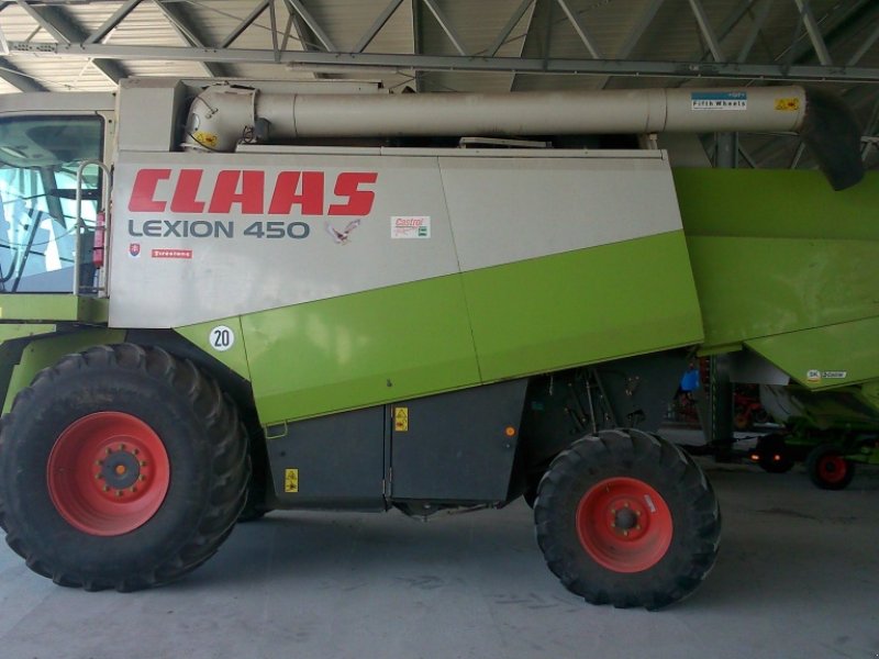 Mähdrescher des Typs CLAAS Lexion 450, Gebrauchtmaschine in Nitra (Bild 1)