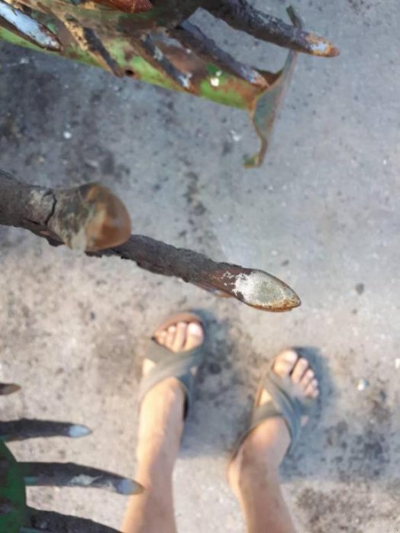 Wiesenegge des Typs John Deere 400 / 9,3,  in Одеса (Bild 2)