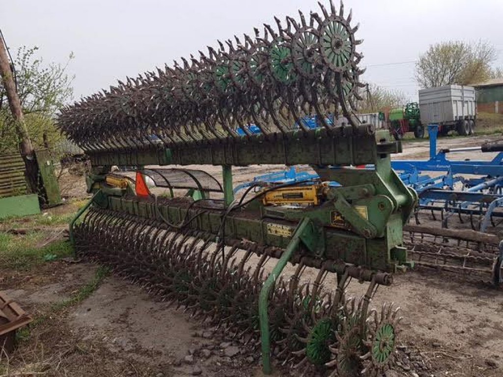 Wiesenegge des Typs John Deere 400 / 9,3,  in Одеса (Bild 9)