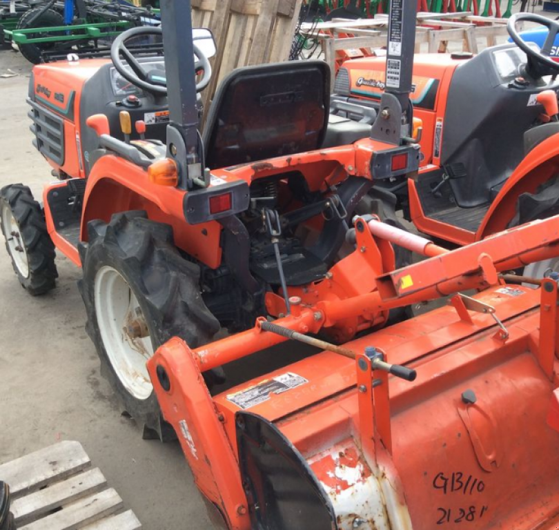 Hopfentraktor des Typs Kubota GB-13, Neumaschine in Харків (Bild 7)