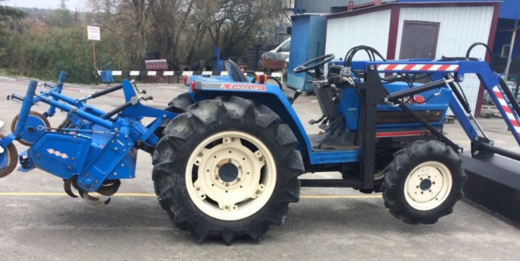 Hopfentraktor des Typs Iseki TA317, Neumaschine in Харків (Bild 4)