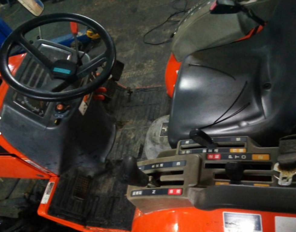 Hopfentraktor des Typs Kubota GB-20, Neumaschine in Харків (Bild 5)