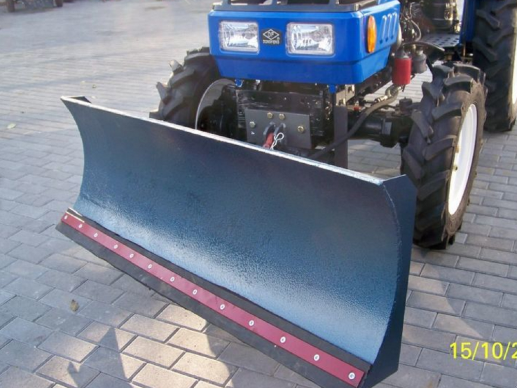 Hopfentraktor des Typs LOVOL TE 244, Neumaschine in Київ (Bild 10)