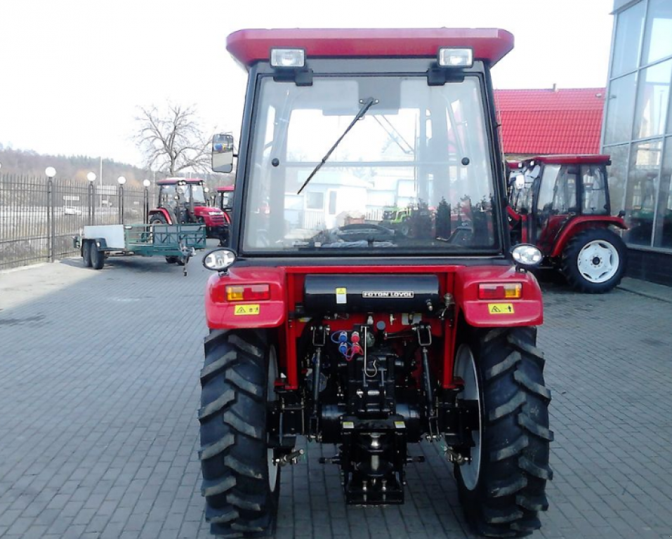 Hopfentraktor des Typs LOVOL Lovol 454C, Neumaschine in Київ (Bild 5)