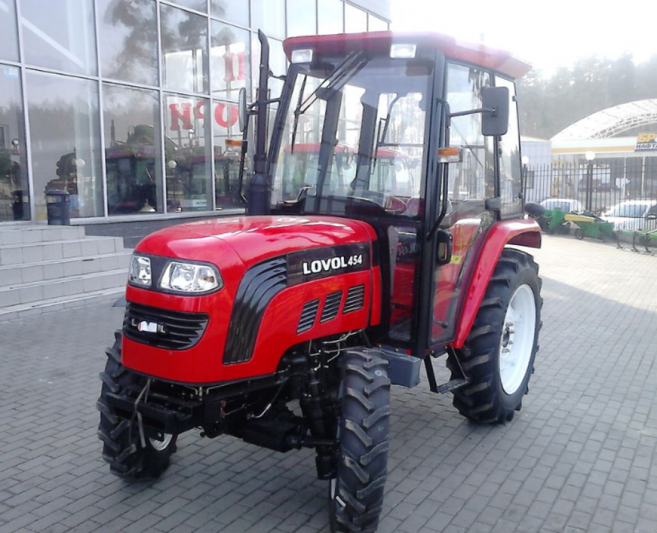 Hopfentraktor des Typs LOVOL Lovol 454C, Neumaschine in Київ (Bild 1)