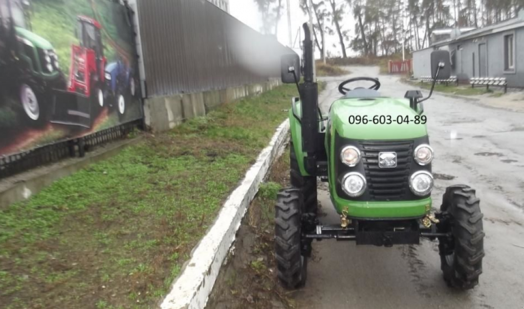 Hopfentraktor des Typs Zoomlion RF-244, Gebrauchtmaschine in Київ (Bild 1)