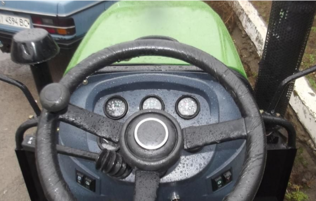 Hopfentraktor des Typs Zoomlion RF-244, Gebrauchtmaschine in Київ (Bild 4)