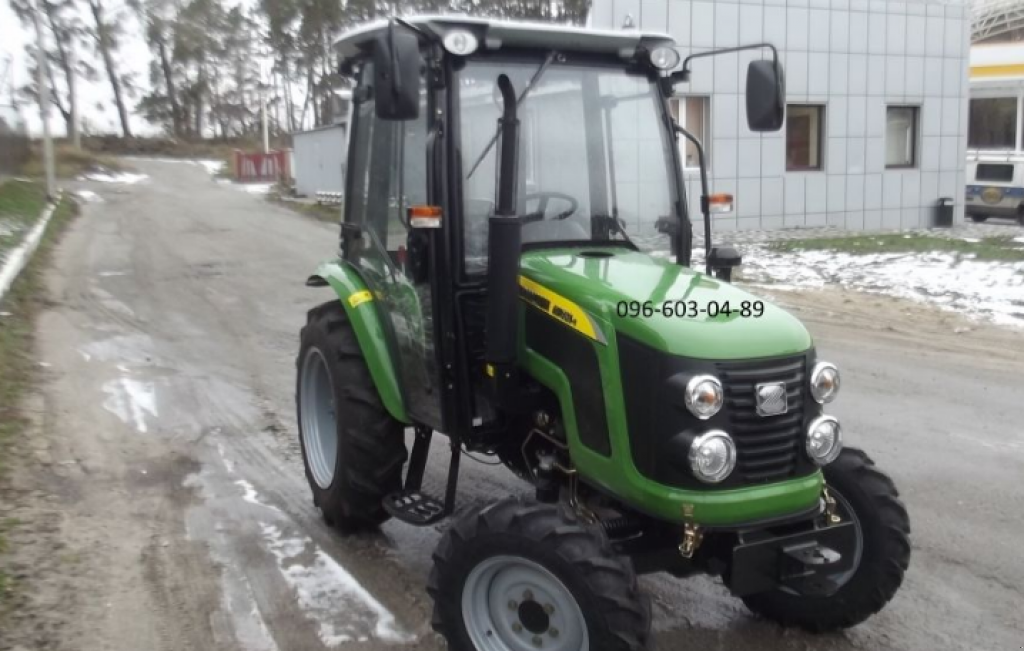 Hopfentraktor des Typs Zoomlion RF-354B, Neumaschine in Київ (Bild 3)