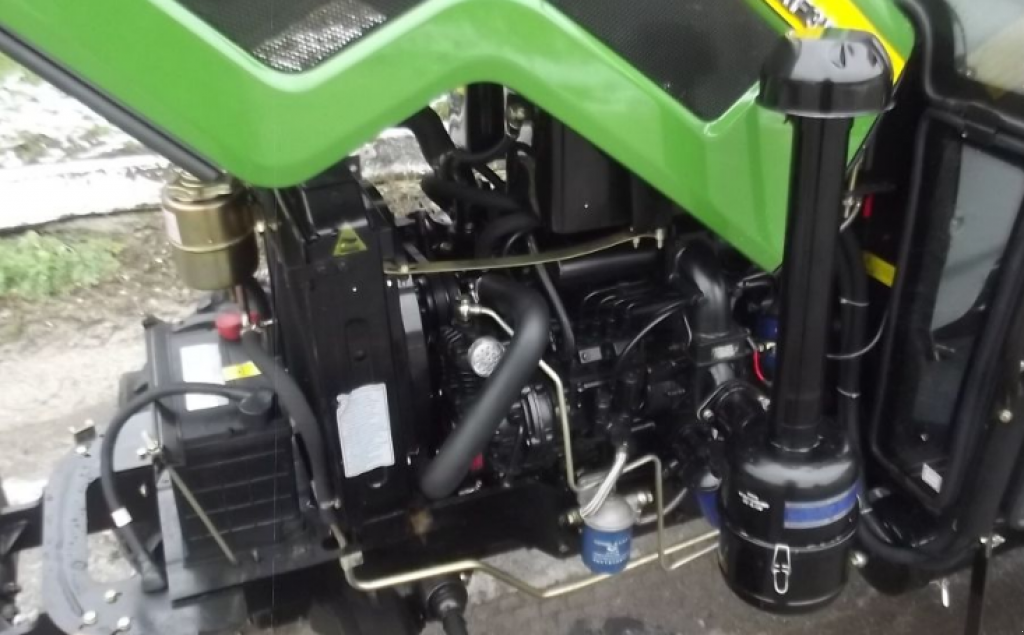 Hopfentraktor des Typs Zoomlion RF-354B, Neumaschine in Київ (Bild 8)