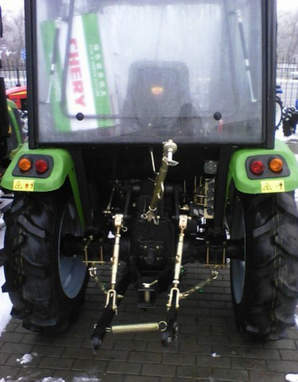 Hopfentraktor des Typs Zoomlion RF-354B, Neumaschine in Київ (Bild 3)