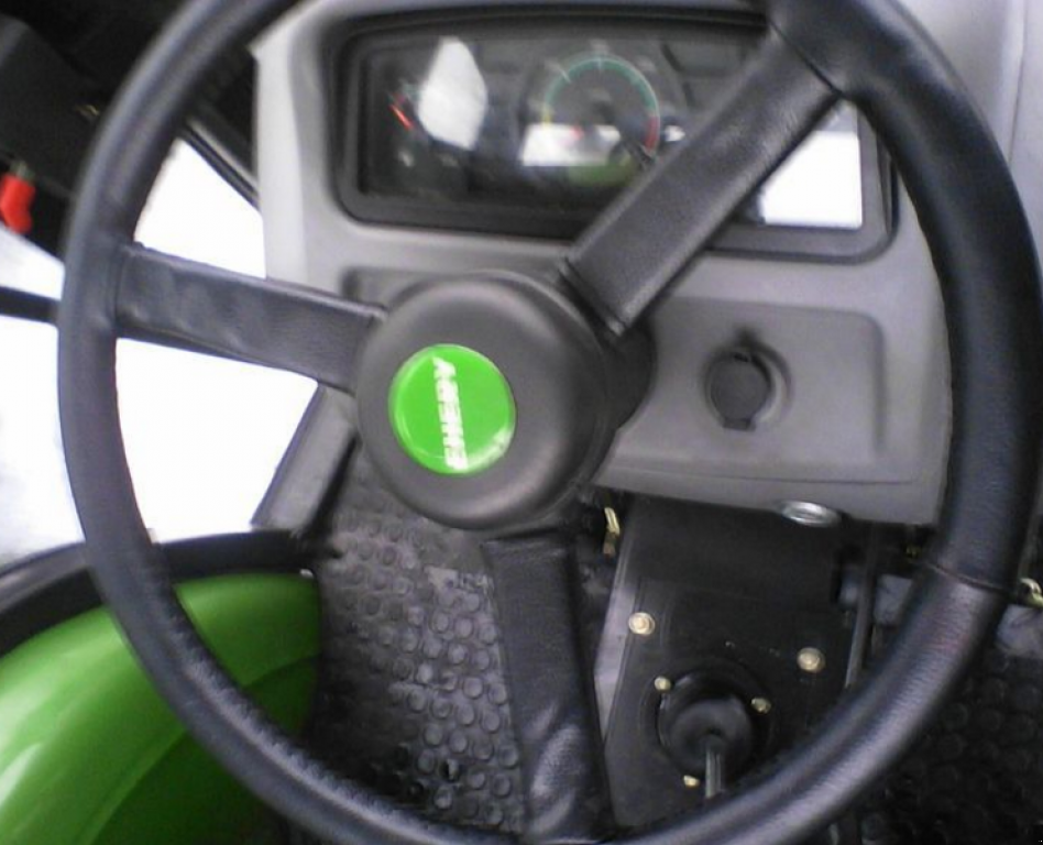 Hopfentraktor des Typs Zoomlion RF-354B, Neumaschine in Київ (Bild 9)