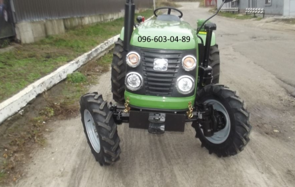 Hopfentraktor des Typs Zoomlion RF-354B, Neumaschine in Київ (Bild 2)