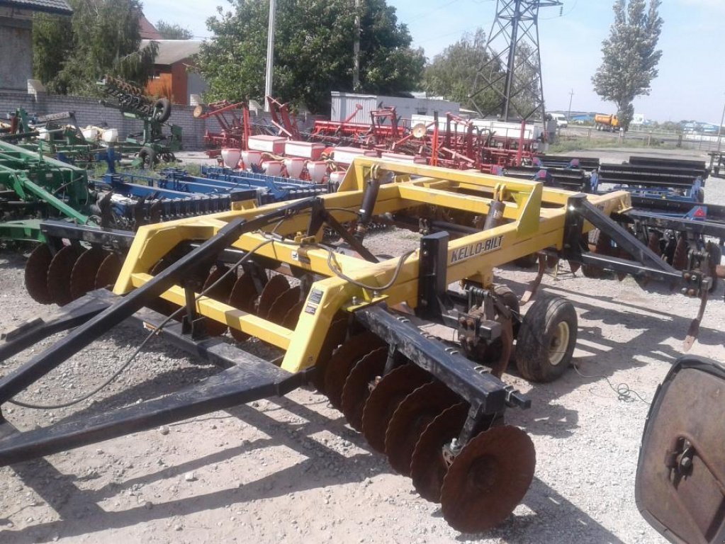 Spatenpflug des Typs John Deere 712,  in Дніпропетровськ (Bild 1)