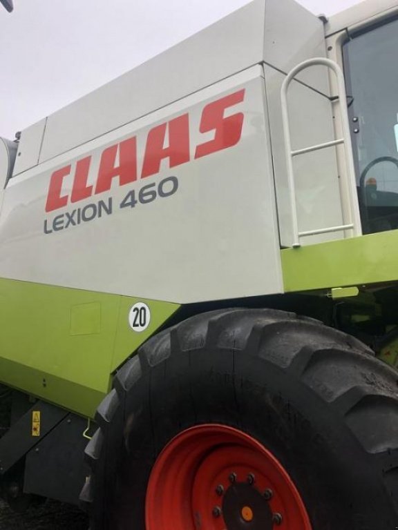 Oldtimer-Mähdrescher des Typs CLAAS Lexion 460, Neumaschine in Володарка (Bild 12)