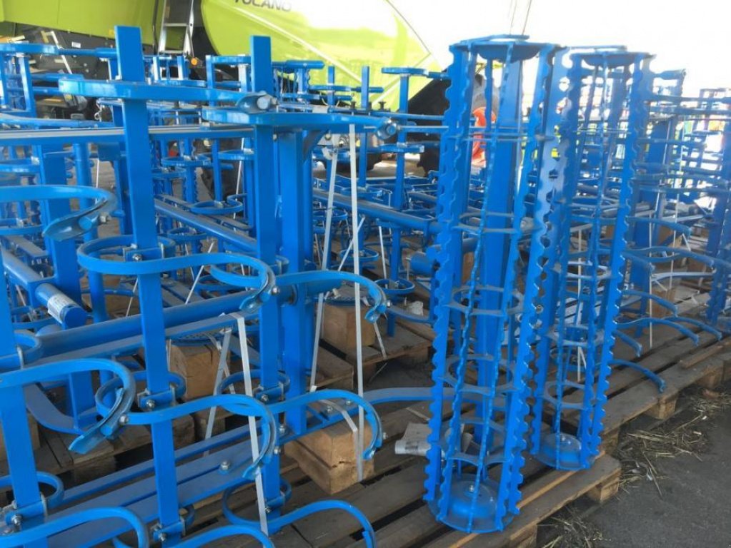 Kartoffelpflegetechnik des Typs Lemken Korund 8 900 Marathon, Gebrauchtmaschine in Володарка (Bild 2)