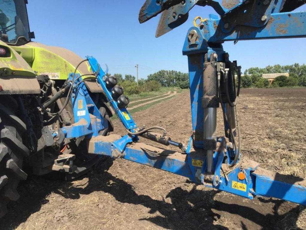 Scheibenpflug des Typs Lemken EuroDiamant 11 8+1, Gebrauchtmaschine in Володарка (Bild 4)