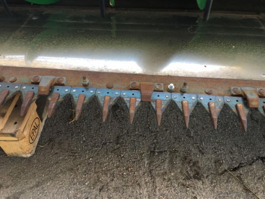 Schneidwerk des Typs John Deere 930F, Gebrauchtmaschine in Володарка (Bild 7)