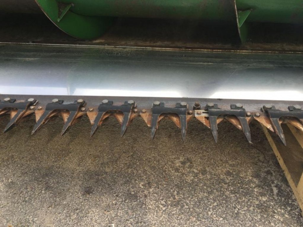 Schneidwerk des Typs John Deere 925F, Gebrauchtmaschine in Володарка (Bild 4)