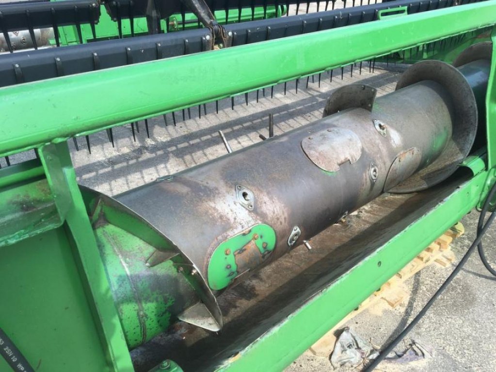 Schneidwerk des Typs John Deere 925F, Gebrauchtmaschine in Володарка (Bild 2)