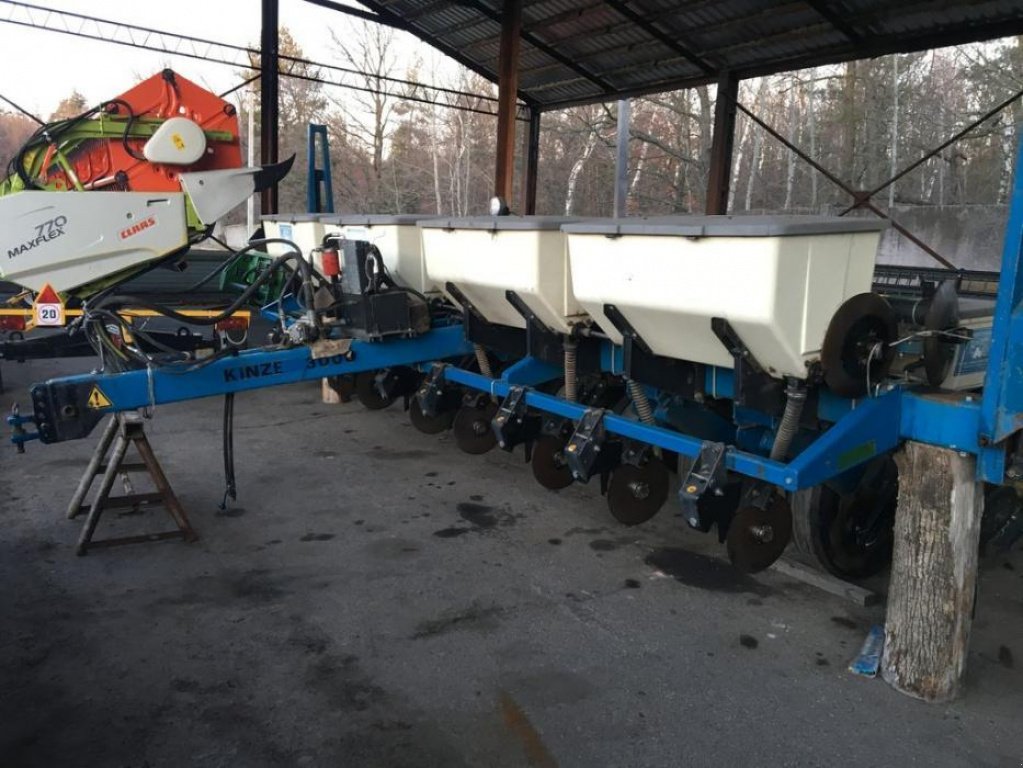 Gareeggenfelder des Typs Kinze 3000, Gebrauchtmaschine in Володарка (Bild 1)