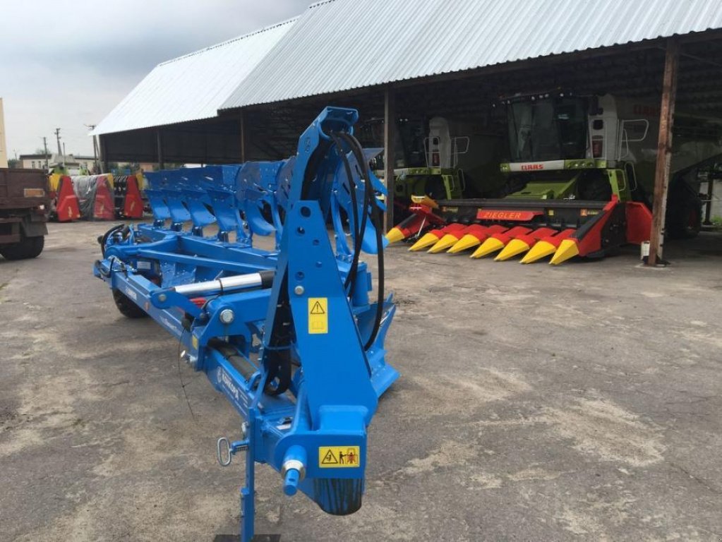 Scheibenpflug des Typs Lemken EuroDiamant 11/7+1, Gebrauchtmaschine in Володарка (Bild 1)