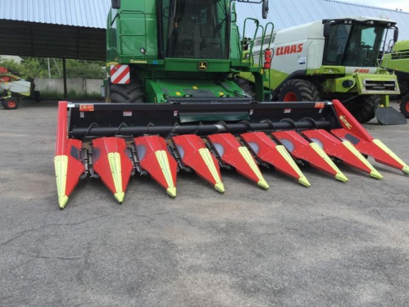 Maispflückvorsatz des Typs Olimac Drago 8, Gebrauchtmaschine in Володарка (Bild 1)