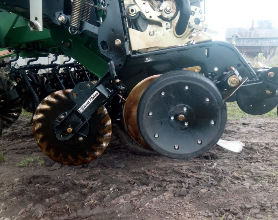 Sämaschine des Typs Great Plains YP-825A,  in Суми (Bild 3)