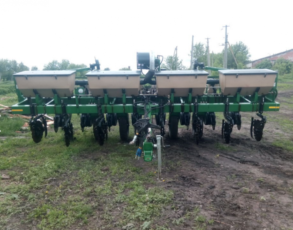 Sämaschine des Typs Great Plains YP-825A,  in Суми (Bild 2)