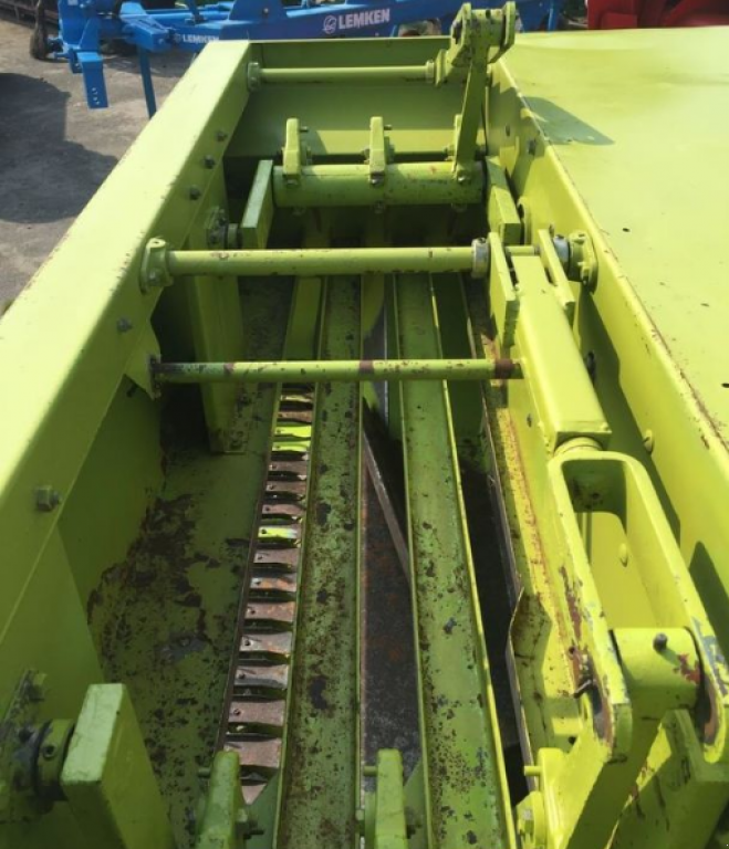 Hochdruckpresse des Typs CLAAS Markant 60,  in Ковель (Bild 9)