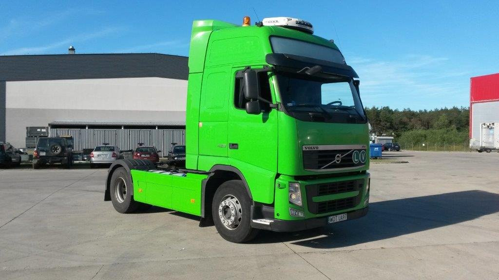 Muldenkipper des Typs Volvo FH13 4x2 T ADR, Neumaschine in Київ (Bild 10)