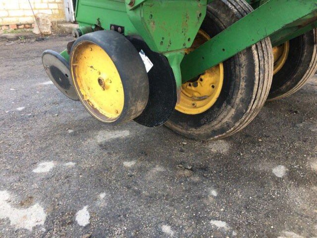 Direktsaatmaschine des Typs John Deere 7000,  in Запоріжжя (Bild 7)