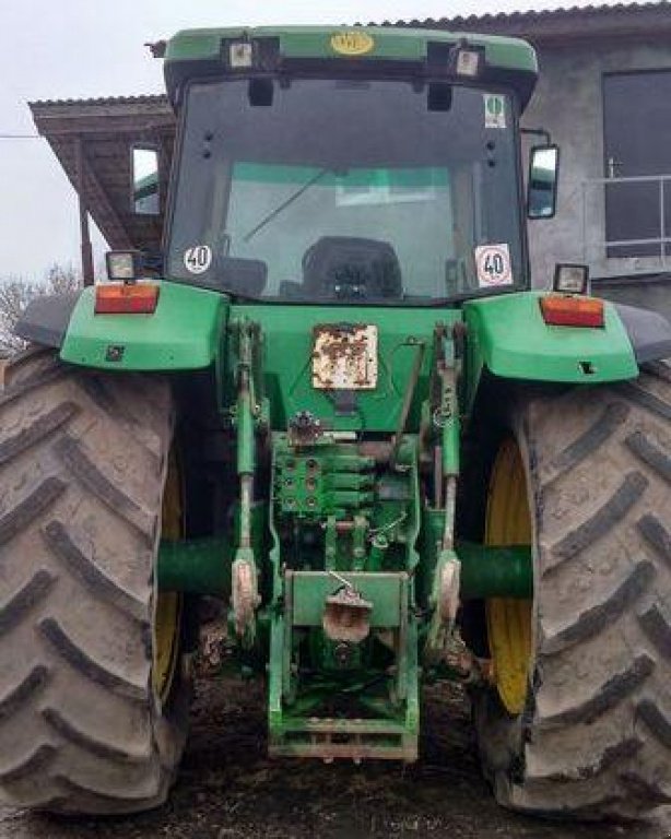 Oldtimer-Traktor des Typs John Deere 8200, Neumaschine in Демидівка (Bild 7)