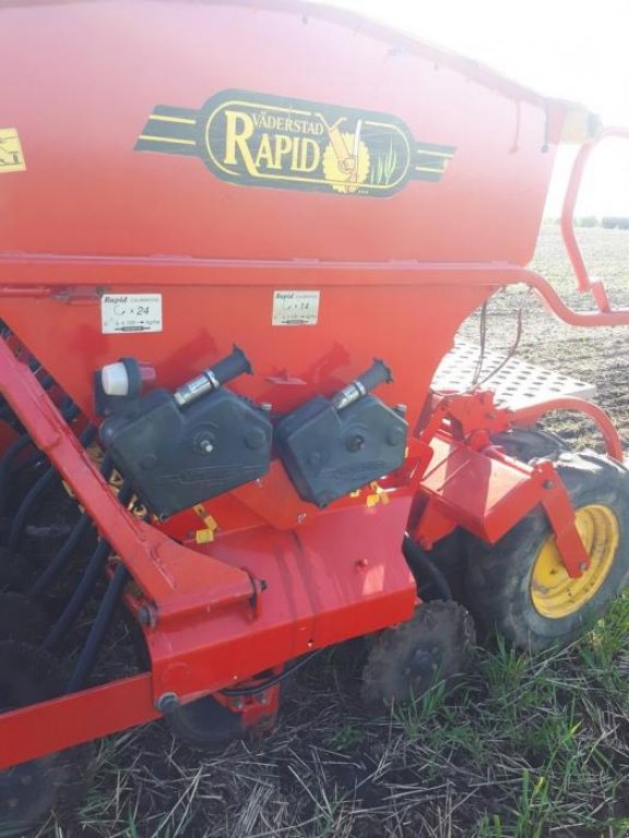 Direktsaatmaschine des Typs Väderstad Rapid RD 400C Super XL,  in Демидівка (Bild 10)