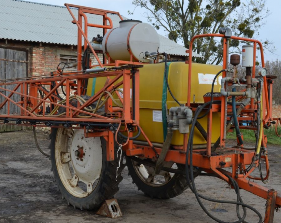 Weinbauspritze des Typs Douven 2500,  in Демидівка (Bild 10)