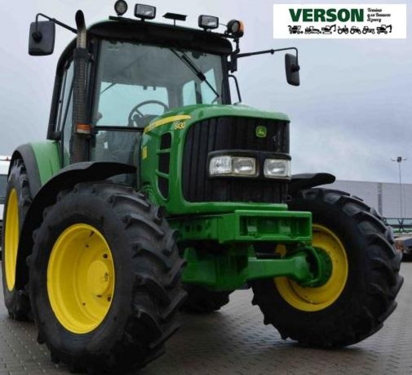 Oldtimer-Traktor des Typs John Deere 6430, Neumaschine in Київ (Bild 3)