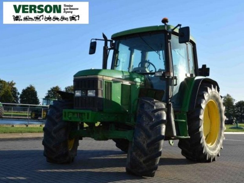 Oldtimer-Traktor des Typs John Deere 6400, Neumaschine in Київ (Bild 1)