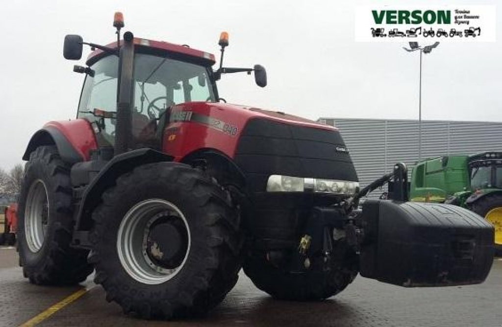 Oldtimer-Traktor des Typs Case IH Magnum 340, Neumaschine in Київ (Bild 1)