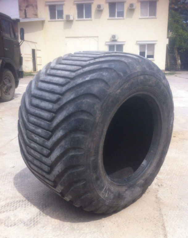 Reifen des Typs Alliance 800/45-26,5,  in Житомир (Bild 2)