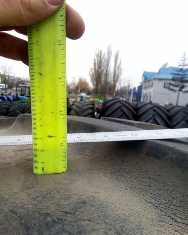 Reifen des Typs GoodYear 710/70R42,  in Житомир (Bild 4)