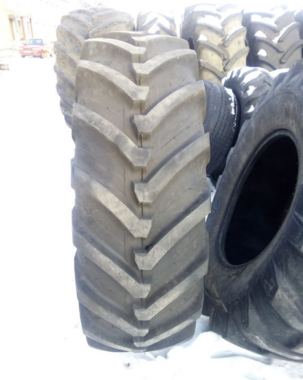 Reifen des Typs Michelin 440/80R38 XMCL,  in Житомир (Bild 3)