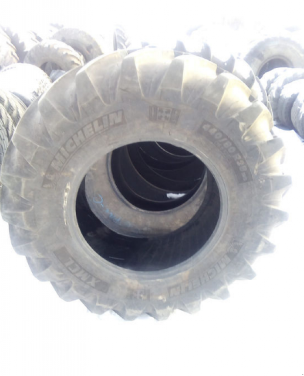 Reifen des Typs Michelin 440/80R38 XMCL,  in Житомир (Bild 2)