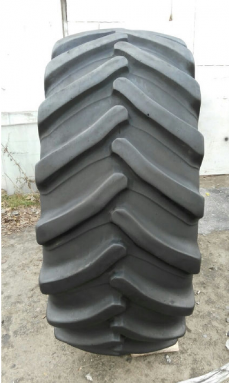 Reifen des Typs Trelleborg 710/75R42 TM900,  in Житомир (Bild 3)